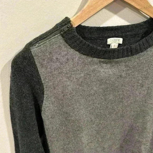 J. Crew Women’s Double Zip Merino Wool Blend Crewneck Sweater Black Gray Size S - Picture 3 of 9